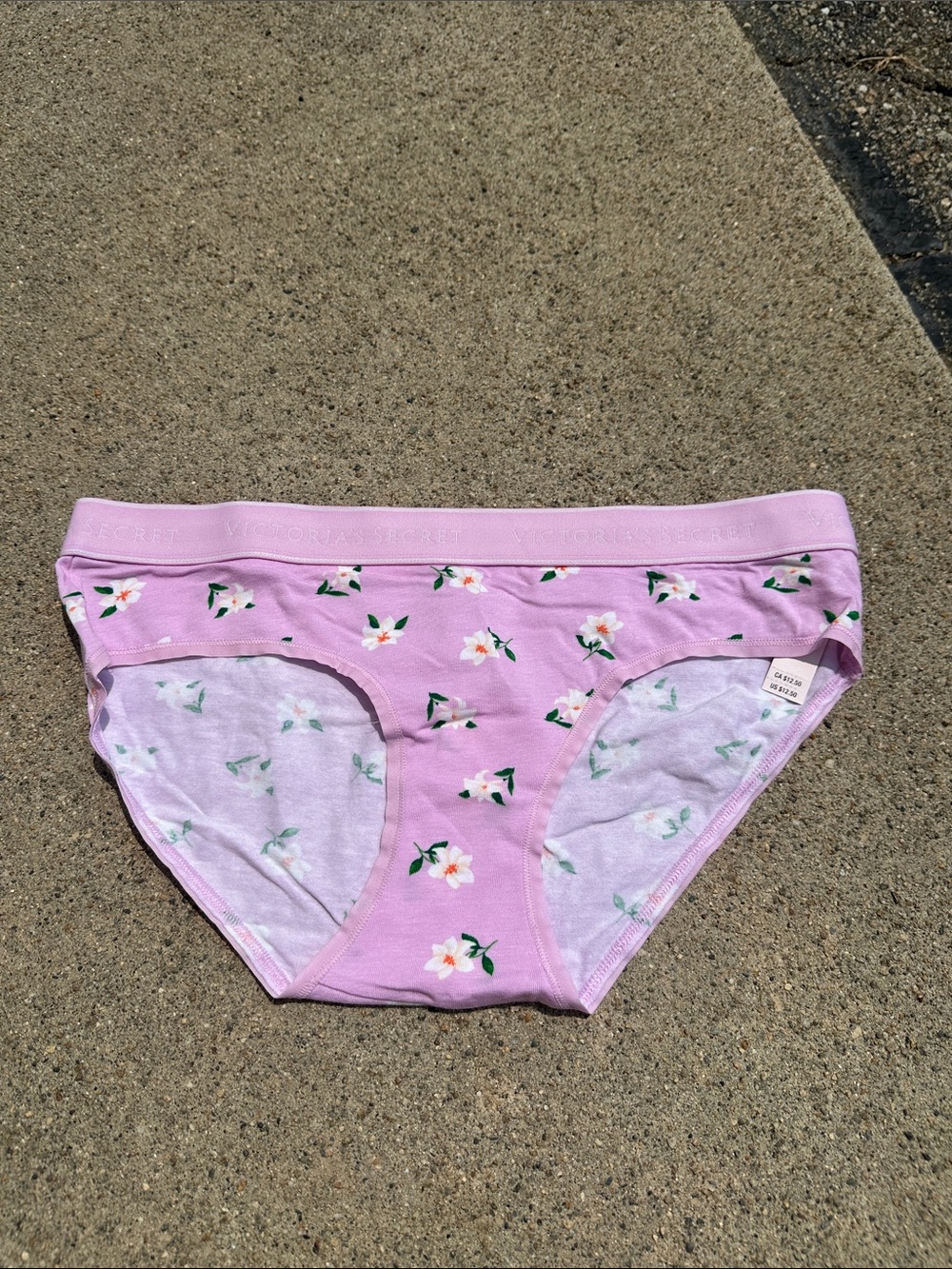 PINK Victoria's Secret Lilac Floral Cotton hiphuggers size Med nwt!